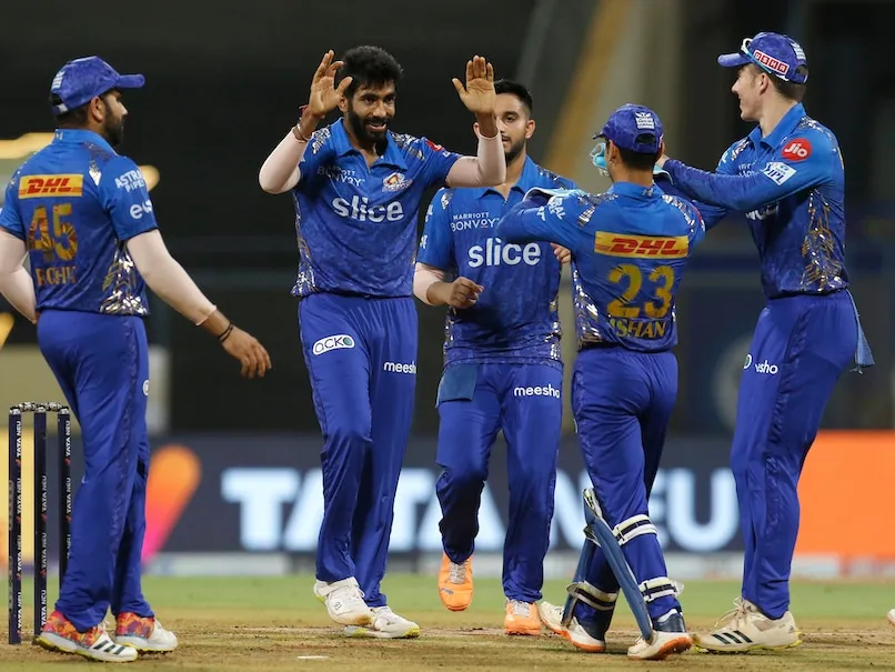 IPL teams auction draft process selecting players for new season